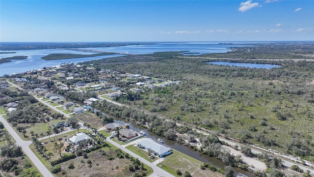 Listing photo 2 for 3323 Desoto Dr, Punta Gorda FL 33983