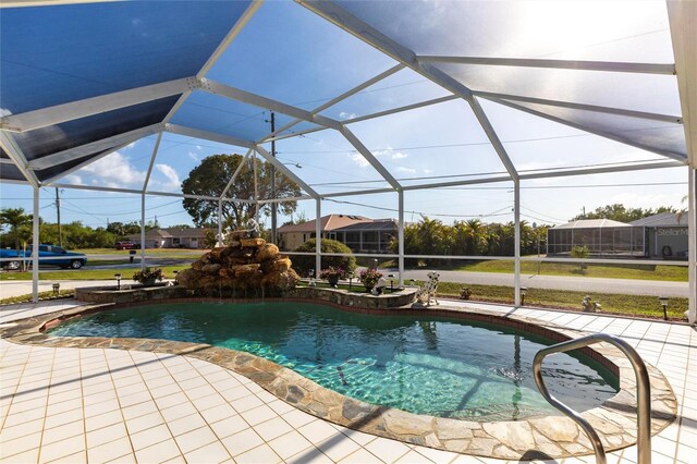 20339 Gentry Ave, Port Charlotte, FL 33952 - pool with a patio and glass enclosure