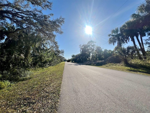 Listing photo 3 for 292 Hoffer St, Port Charlotte FL 33953