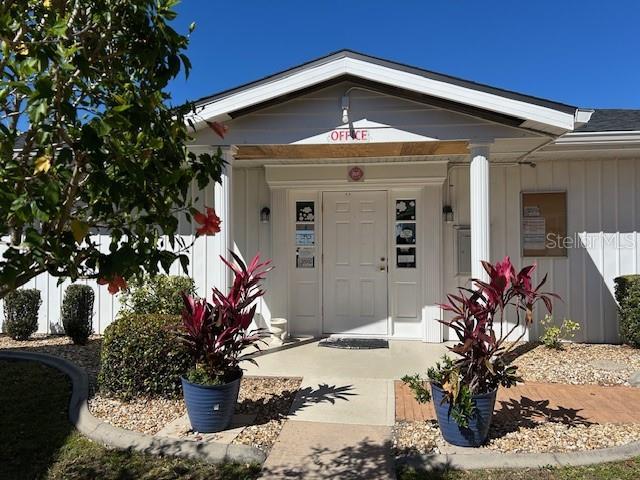 view of entrance to property