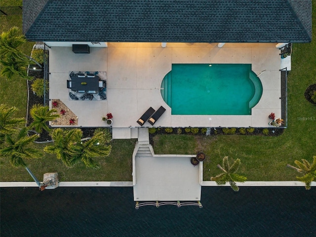 birds eye view of property