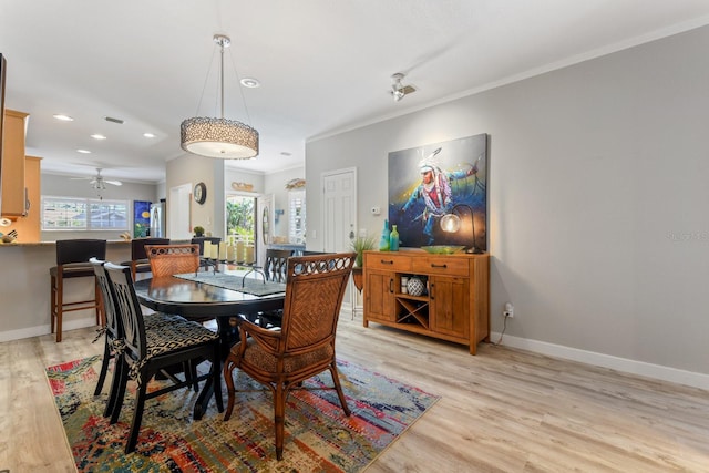 dining area featuring ceiling fan, baseboards, ornamental molding, recessed lighting, and light wood-style floors