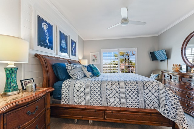 bedroom featuring ornamental molding and a ceiling fan