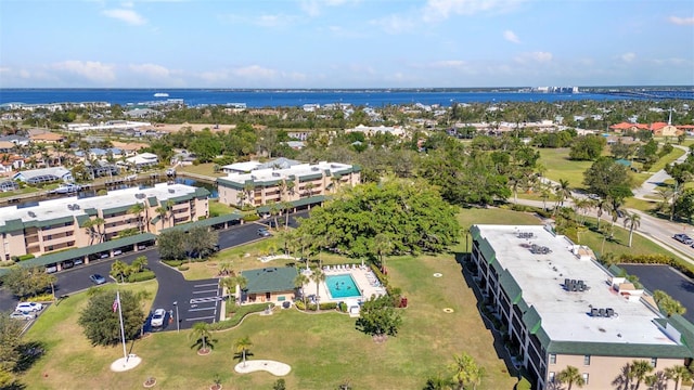 bird's eye view with a water view