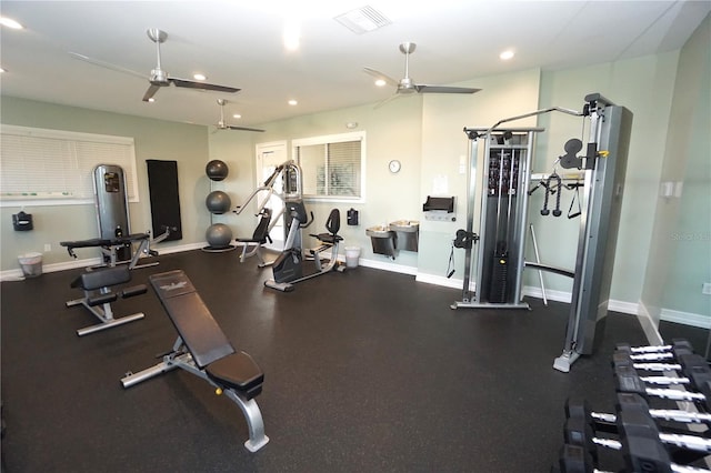 exercise room featuring a ceiling fan, recessed lighting, baseboards, and visible vents