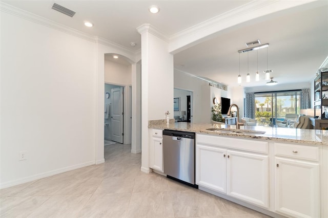 kitchen featuring open floor plan, ornamental molding, a sink, visible vents, and dishwasher