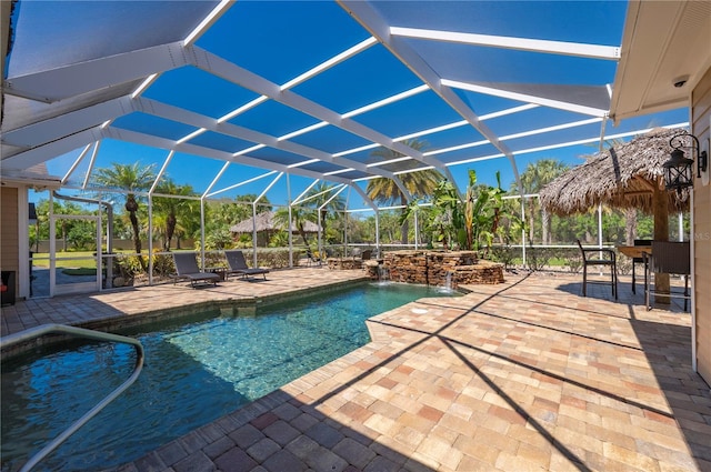 9990 SW Peace River St, Arcadia, FL 34269 - outdoor pool with a patio and glass enclosure