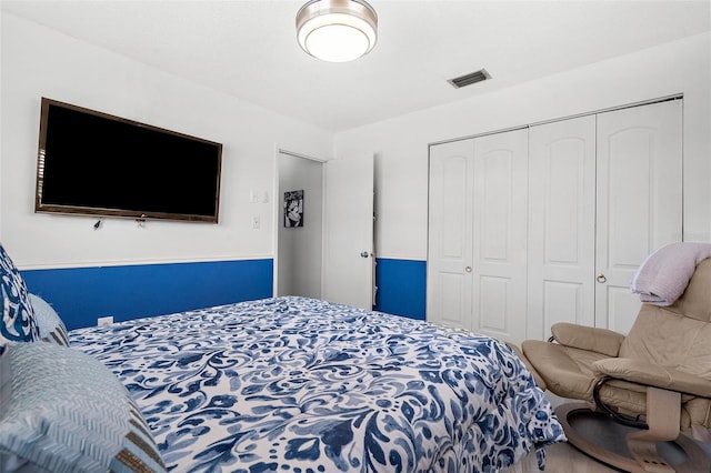 4168 Harbor Blvd, Port Charlotte, FL 33952 - bedroom featuring visible vents and a closet
