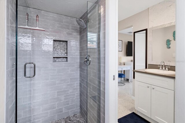 280 Belvedere Ct, Punta Gorda, FL 33950 - full bath featuring speckled floor, a stall shower, and vanity