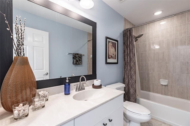 2661 30th Ave SE, Naples, FL 34117 - bathroom featuring tile patterned floors, toilet, shower / tub combo with curtain, and vanity