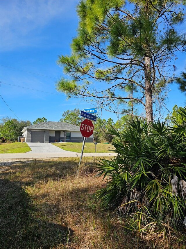 905 Wabasso Pl, Lehigh Acres, FL 33974 - photo 8