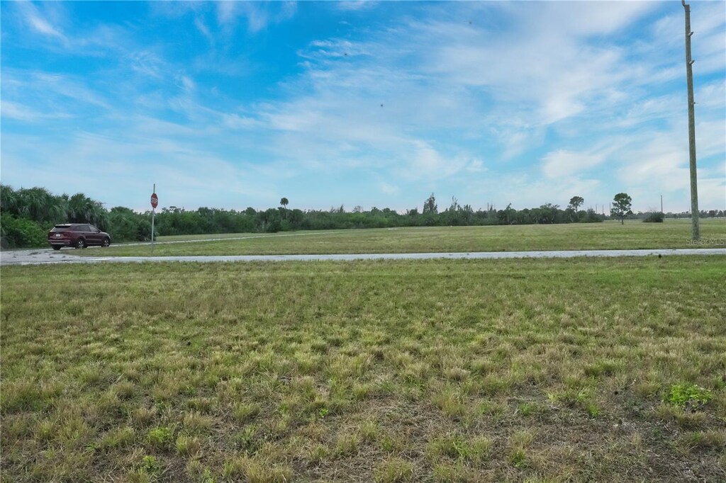 7 Lemon Ct, Placida, FL 33946