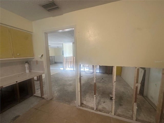 134 Peace Island Dr, Punta Gorda, FL 33950 - interior space with visible vents