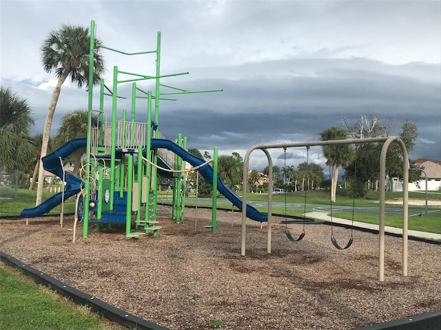123 Poinsettia Cir NE, Port Charlotte, FL 33952 - view of community playground