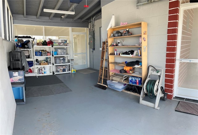 123 Poinsettia Cir NE, Port Charlotte, FL 33952 - basement with a garage