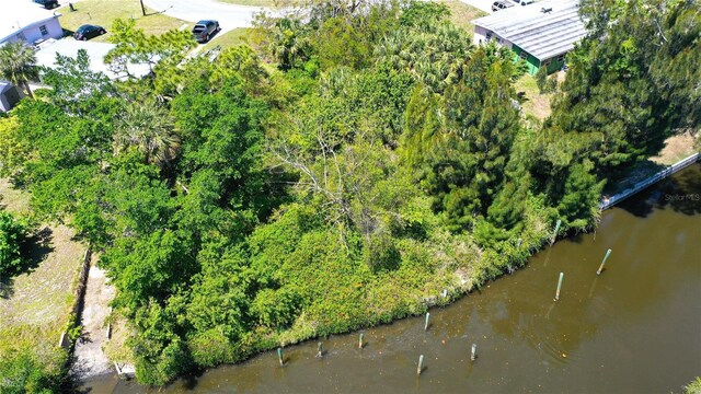 239 Waterway Cir NE, Port Charlotte, FL 33952