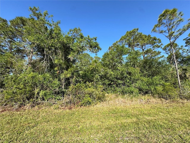 65 Biscayne Dr, Port Charlotte, FL 33953
