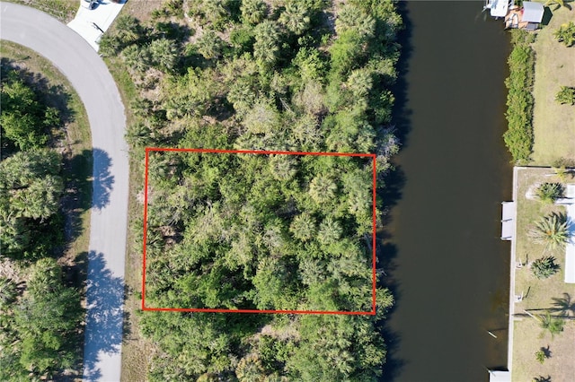 18614 Van Nuys Prt, Charlotte, FL 33948 - photo 2