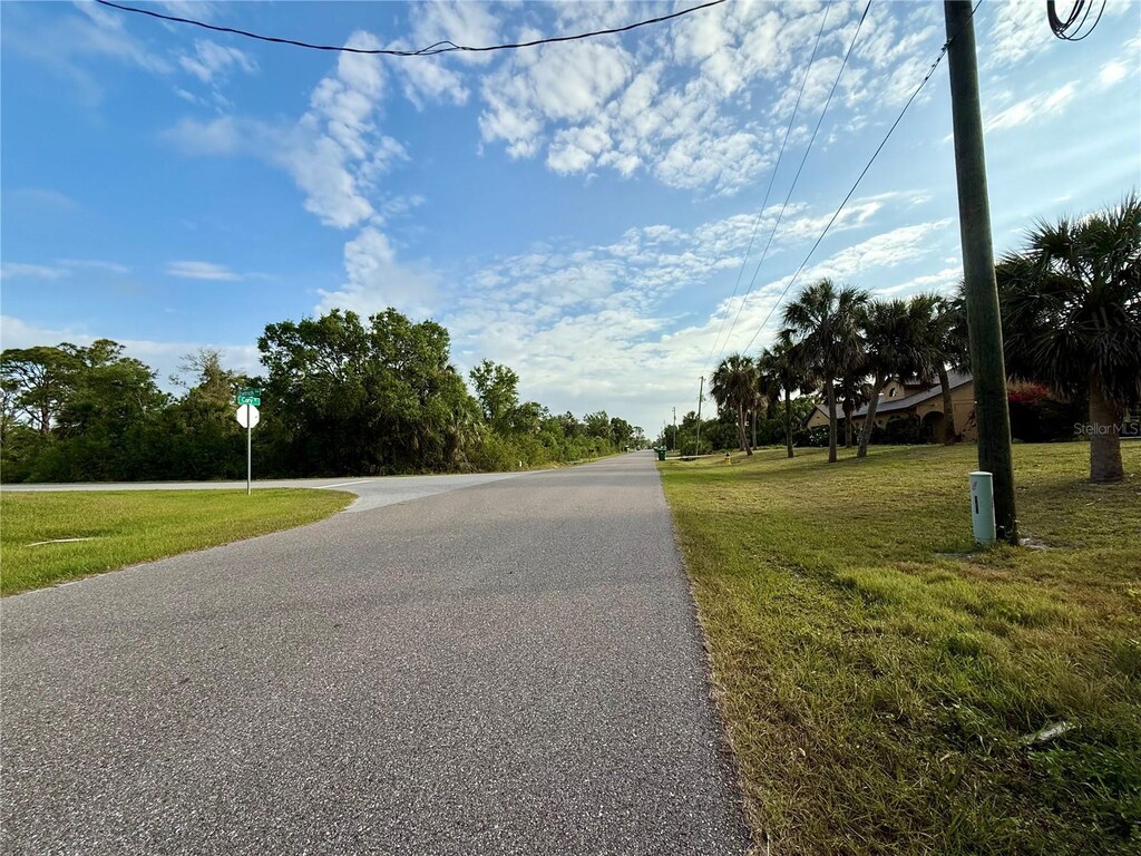 252 Cory St, Port Charlotte, FL 33953 - photo 3