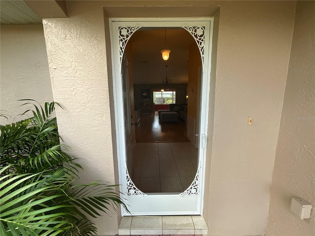 1536 Willow Dl, Sebring, FL 33872 - view of exterior entry featuring stucco siding