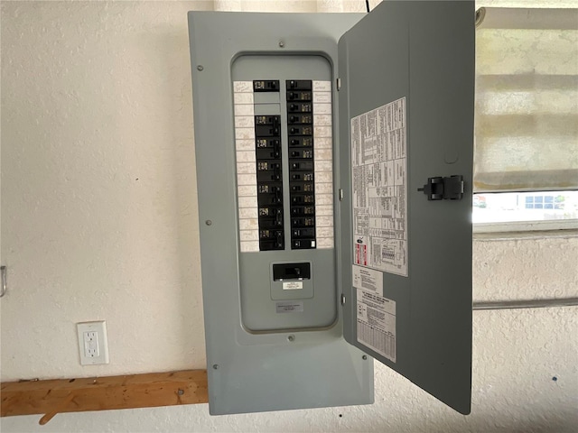 1536 Willow Dl, Sebring, FL 33872 - utilities featuring electric panel