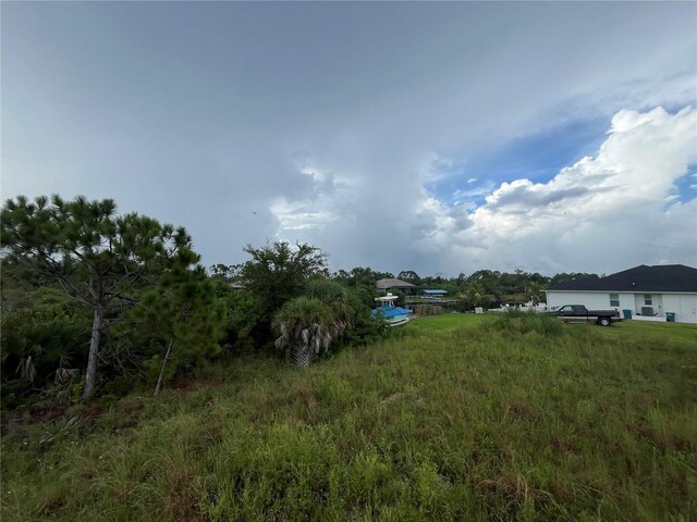 8258 Santa Cruz Dr, Port Charlotte, FL 33981