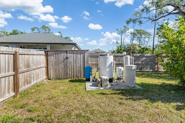 16450 Bauers Ave, Port Charlotte, FL 33954 - view of yard featuring a fenced backyard