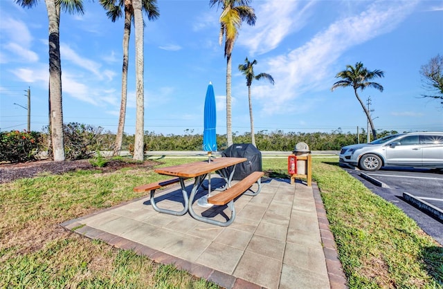 1701 Beach Rd Unit 305, Englewood, FL 34223 - view of patio
