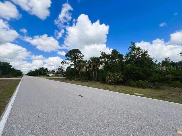17128 Wintergarden Ave, Port Charlotte, FL 33948 - photo 6