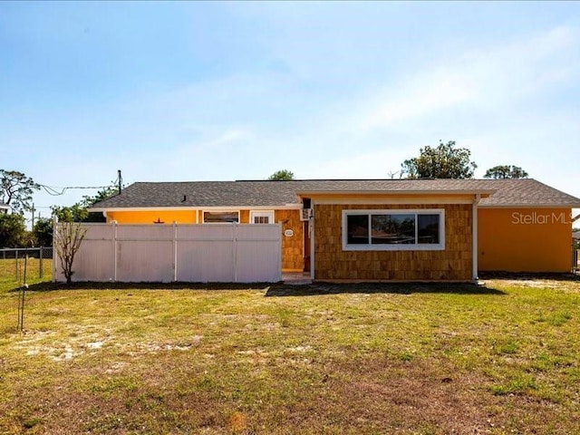582 Ridgewood St NW, Port Charlotte, FL 33952 - view of front of home