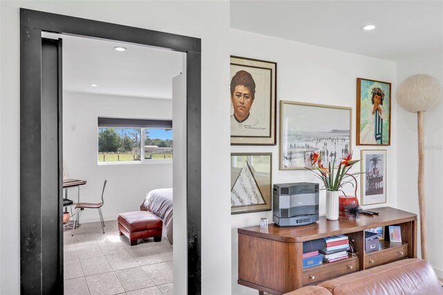 1635 SW Rodgers Ave, Arcadia, FL 34266 - corridor featuring recessed lighting, tile patterned floors, and baseboards