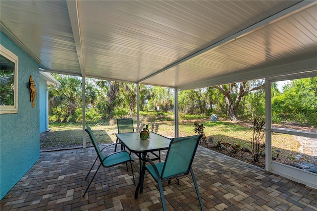 3175 Lakatos St, North Port, FL 34286 - sunroom featuring outdoor dining area