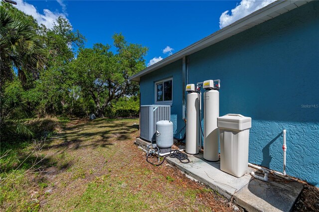 3175 Lakatos St, North Port, FL 34286 - exterior space with central AC unit
