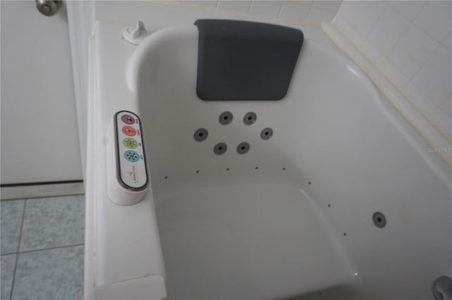 29211 Picador St, Punta Gorda, FL 33982 - bathroom view of a tub with jets