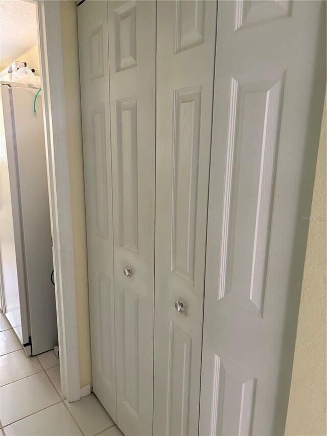 4461 La France Ave, North Port, FL 34286 - detailed view of freestanding refrigerator