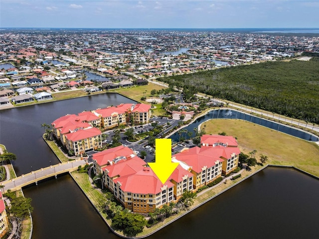 bird's eye view featuring a water view