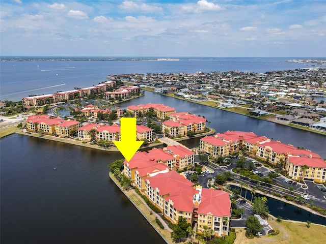 bird's eye view featuring a water view