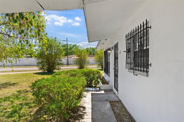 815 Papaya Dr, Tampa, FL 33619 - photo 4