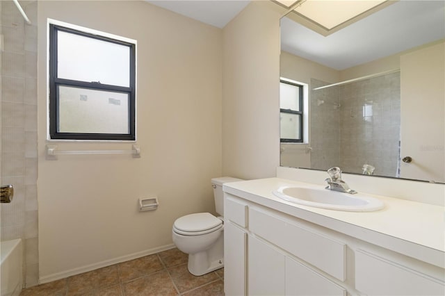 453 Carolyn Ln, Punta Gorda, FL 33950 - bathroom featuring toilet, baseboards, tile patterned floors, and vanity