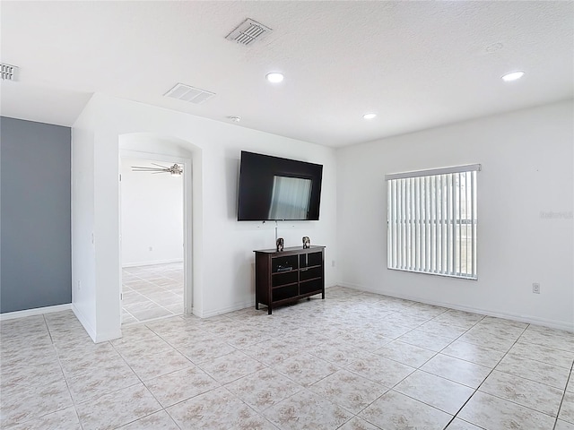 3514 Yacht Club Ct, Kissimmee, FL 34746 - living area with light tile patterned flooring, visible vents, a ceiling fan, and recessed lighting