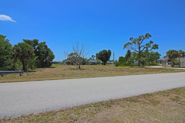 133 Fairway Rd, Rotonda West, FL 33947
