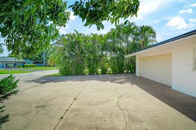 1408 Charles Ct, Fort Myers, FL 33919 - photo 32