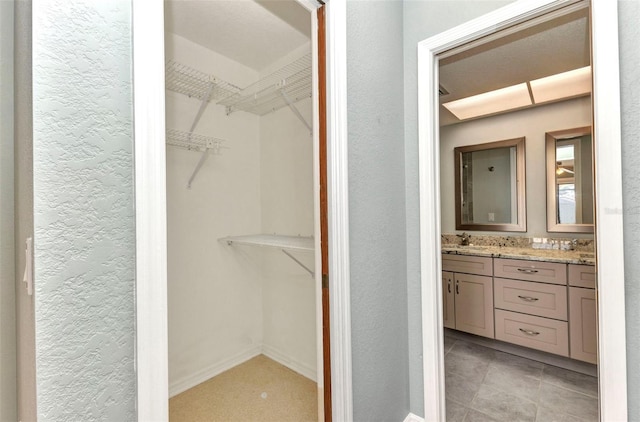 80 Hibiscus Dr, Punta Gorda, FL 33950 - walk in closet featuring a sink