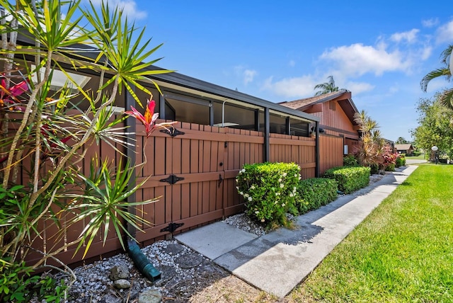 15464 Crystal Lake Dr, North Fort Myers, FL 33917 - photo 4