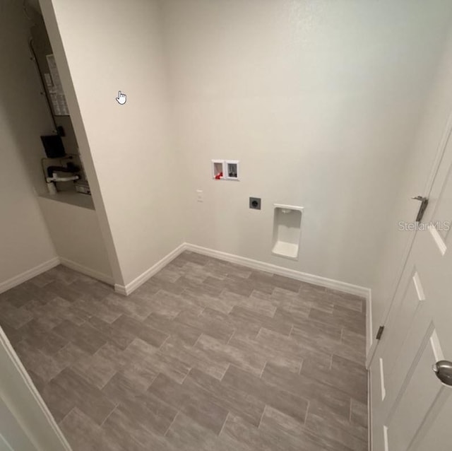 37 Packard Ln, Palm Coast, FL 32164 - laundry room with hookup for an electric dryer, baseboards, laundry area, and hookup for a washing machine