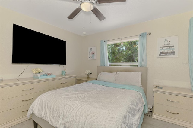 4129 Palisades Ave, North Port, FL 34287 - bedroom with ceiling fan