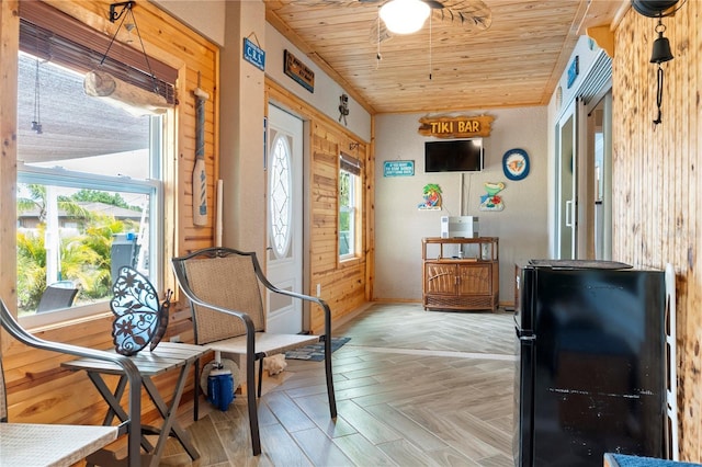sitting room with wood ceiling