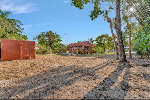 2002 Central Ave, Sarasota, FL 34234 - view of yard