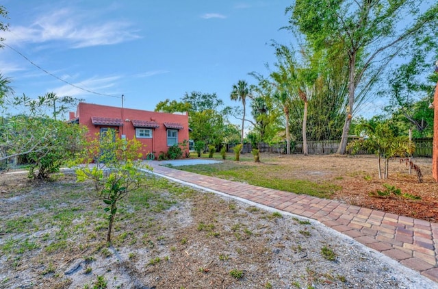 2002 Central Ave, Sarasota, FL 34234 - view of yard