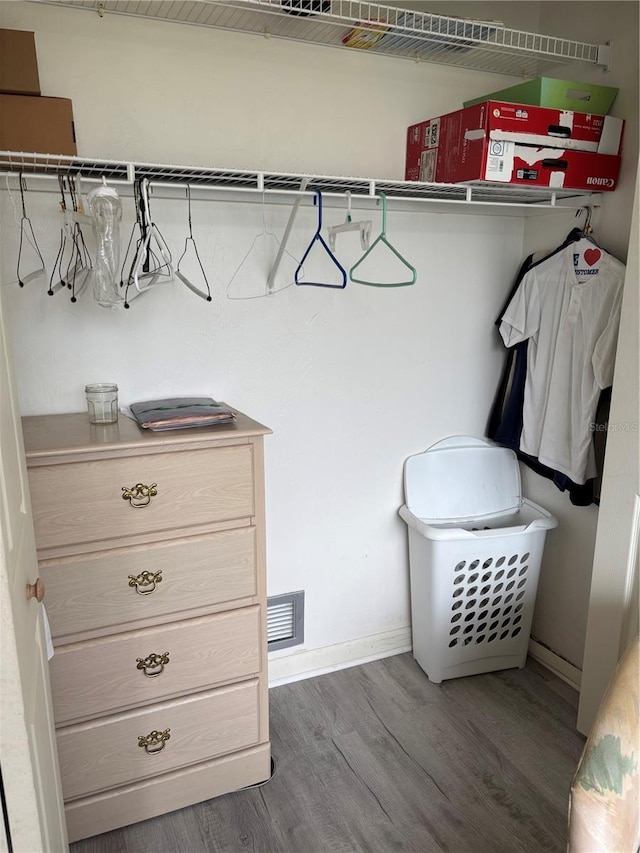 618 Bird Bay Dr S Unit 109, Venice, FL 34285 - view of closet